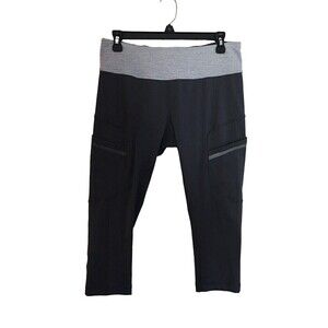 Lululemon Cropped Pants Women's Size Medium Gray Athletic Stretch